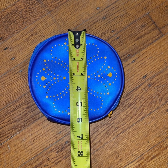 Clinique Makeup Bags Set of 2 - Picture 2 of 14